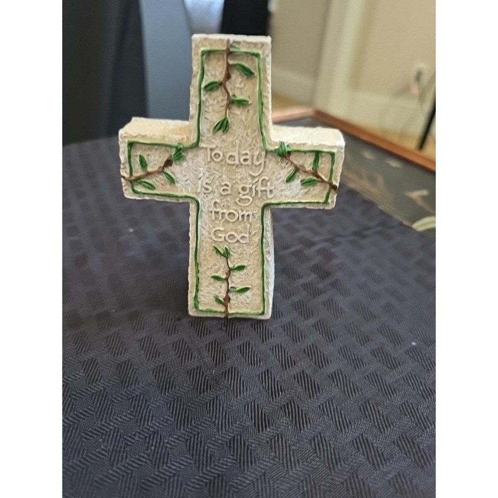 Latex leaf cross free standing mold  4.25" x 3" x  1.20"